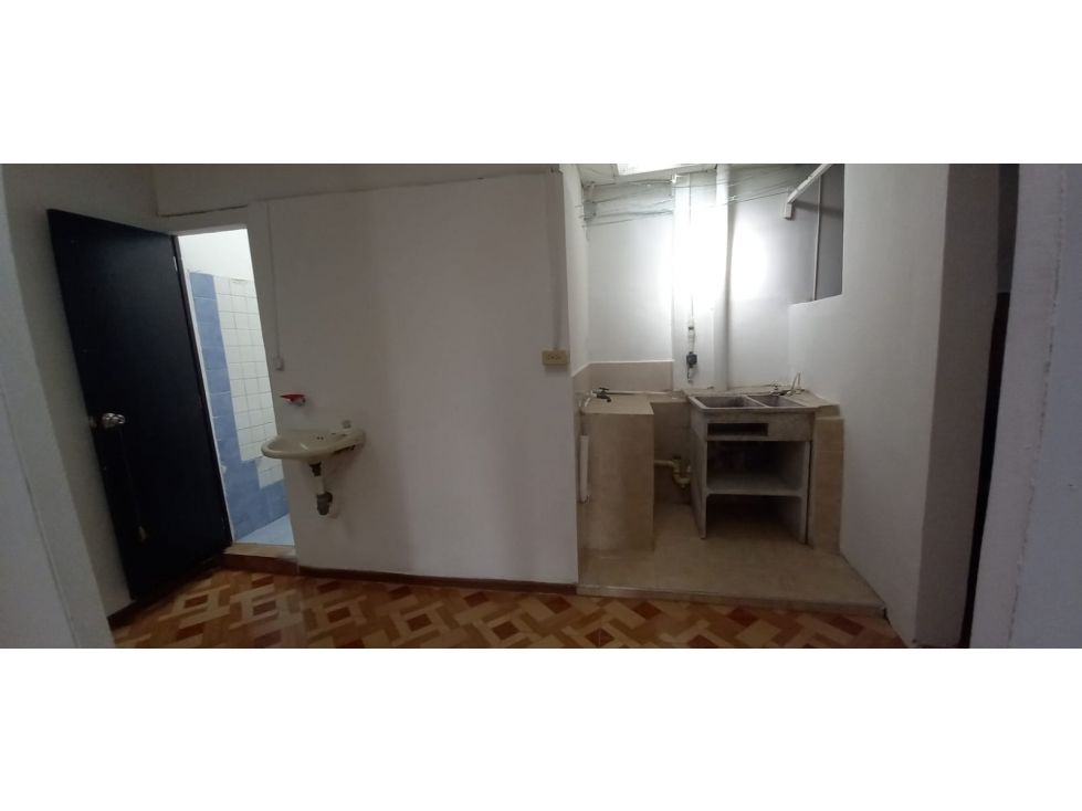 Local en arriendo Caldas Manizales Terrazas De Campo Hermoso 200 m2 Habitaciones 0 Baños 1 Garajes 0 Precio $1800000