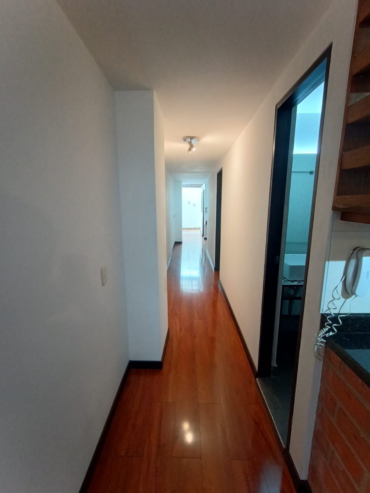 Apartamento en venta Antioquia Medellín Boston 67 m2 Habitaciones 2 Baños 2 Garajes 1 Precio $398000000