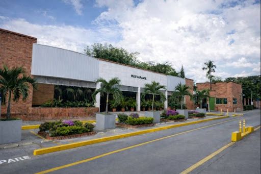 Bodega en arriendo Santander Girón Urbanizacion Balcones De Provenza 1 m2 Habitaciones 0 Baños 11 Garajes 0 Precio $48750000