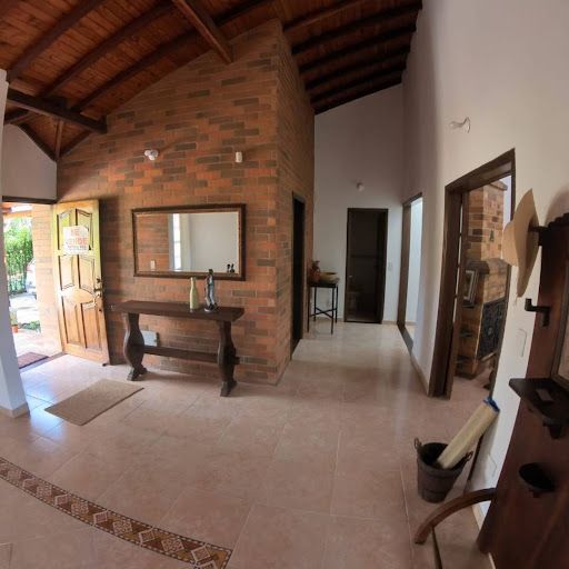 Casa Campestre en arriendo o venta Santander Piedecuesta Cn Bosques De Normandia 750 m2 Habitaciones 3 Baños 2 Garajes 1 Precio venta $1500000000 Precio arriendo $5770000
