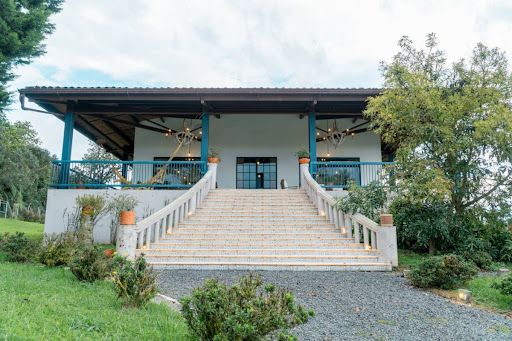 Casa Campestre en arriendo Risaralda Pereira Pereira 600 m2 Habitaciones 4 Baños 5 Garajes 7 Precio $9000000