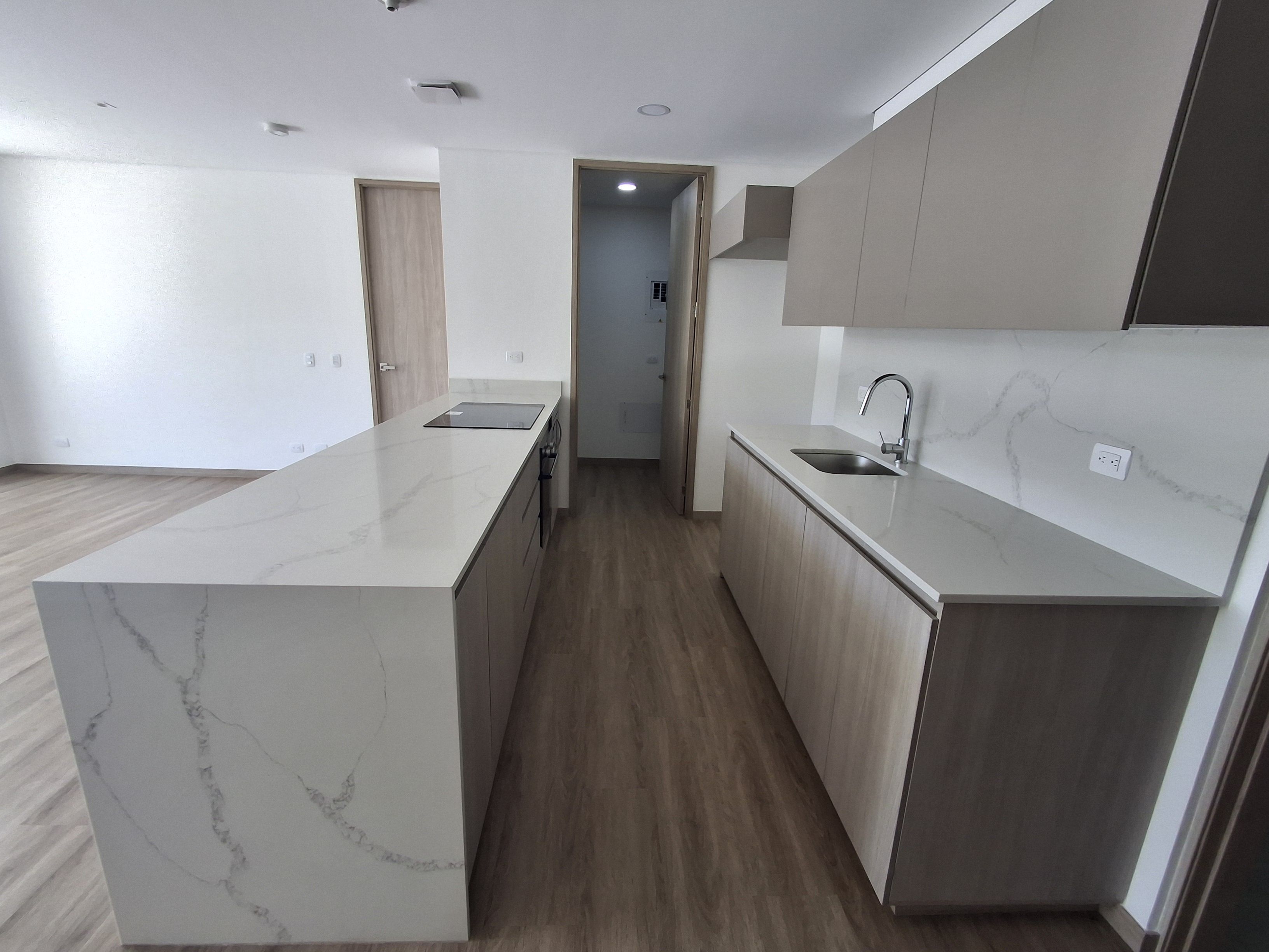 Apartamento en arriendo Antioquia Rionegro Cuatro Esquinas 138 m2 Habitaciones 2 Baños 3 Garajes 2 Precio $6250000