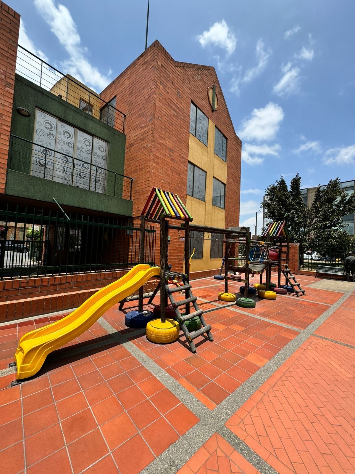 Casa en venta Cundinamarca Bogotá Hipotecho Et Iii 77 m2 Habitaciones 3 Baños 2 Garajes 1 Precio $420000000