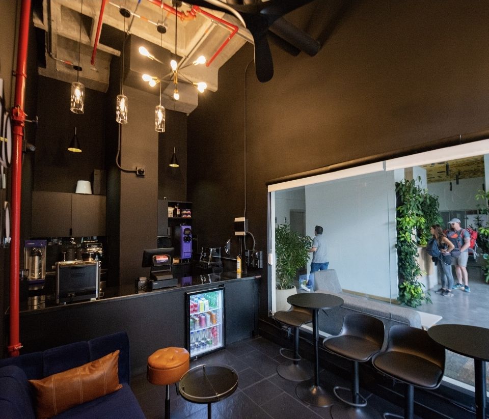 Local en venta Antioquia Medellín Bombona No 1 23 m2 Habitaciones 0 Baños 0 Garajes 0 Precio $199000000