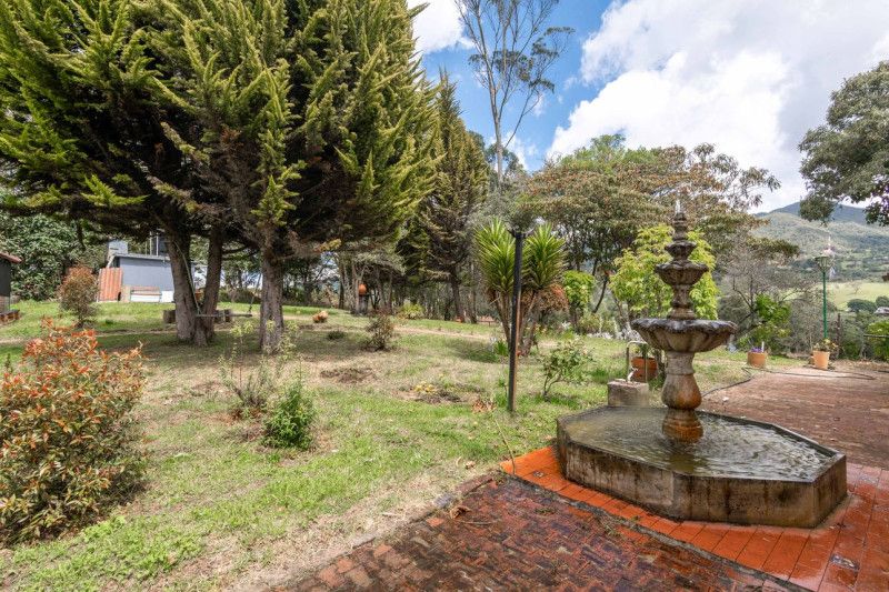 Casa en arriendo Cundinamarca La Calera La Calera 380 m2 Habitaciones 4 Baños 3 Garajes 8 Precio $5500000