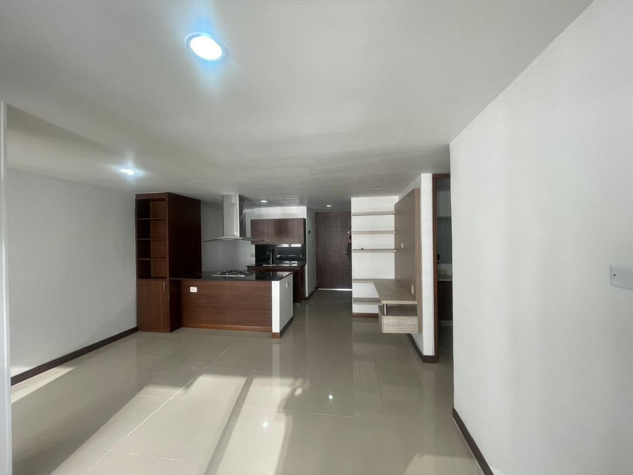 Apartamento en arriendo Antioquia Medellín Asomadera No2 77 m2 Habitaciones 2 Baños 2 Garajes 1 Precio $4200000