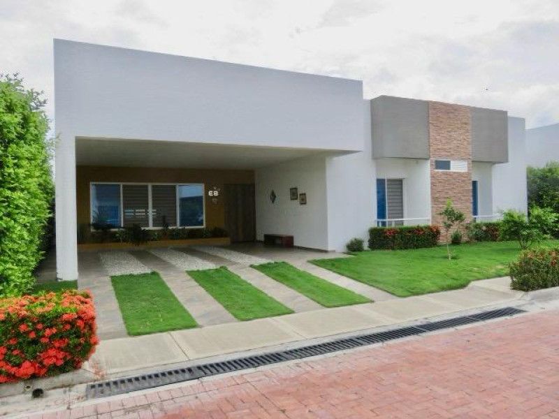 Casa en venta Tolima Flandes Flandes 223 m2 Habitaciones 4 Baños 5 Garajes 4 Precio $760000000
