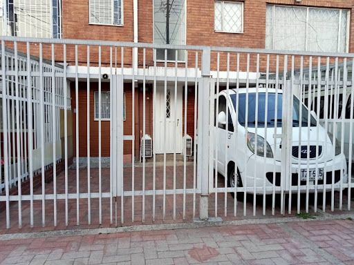 Apartamento en venta Cundinamarca Bogotá Los Angeles 60 m2 Habitaciones 4 Baños 1 Garajes 0 Precio $290000000