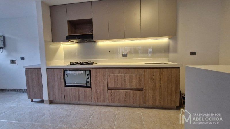 Apartamento en arriendo Antioquia Medellín Santa Rosa De Lima 116 m2 Habitaciones 3 Baños 2 Garajes 2 Precio $5750000