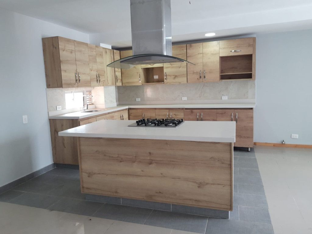 Apartamento en venta Antioquia Sabaneta Tres Esquinas 138 m2 Habitaciones 4 Baños 3 Garajes 1 Precio $785000000