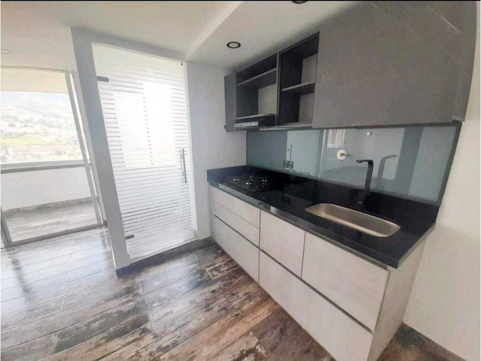 Apartaestudio en venta Antioquia Medellín Santa Rosa De Lima 42 m2 Habitaciones 1 Baños 1 Garajes 0 Precio $285000000