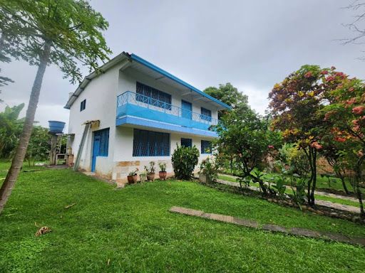 Casa Campestre en venta Santander Piedecuesta Cn Las Margaritas Menzuli 1 m2 Habitaciones 5 Baños 2 Garajes 4 Precio $1200000000