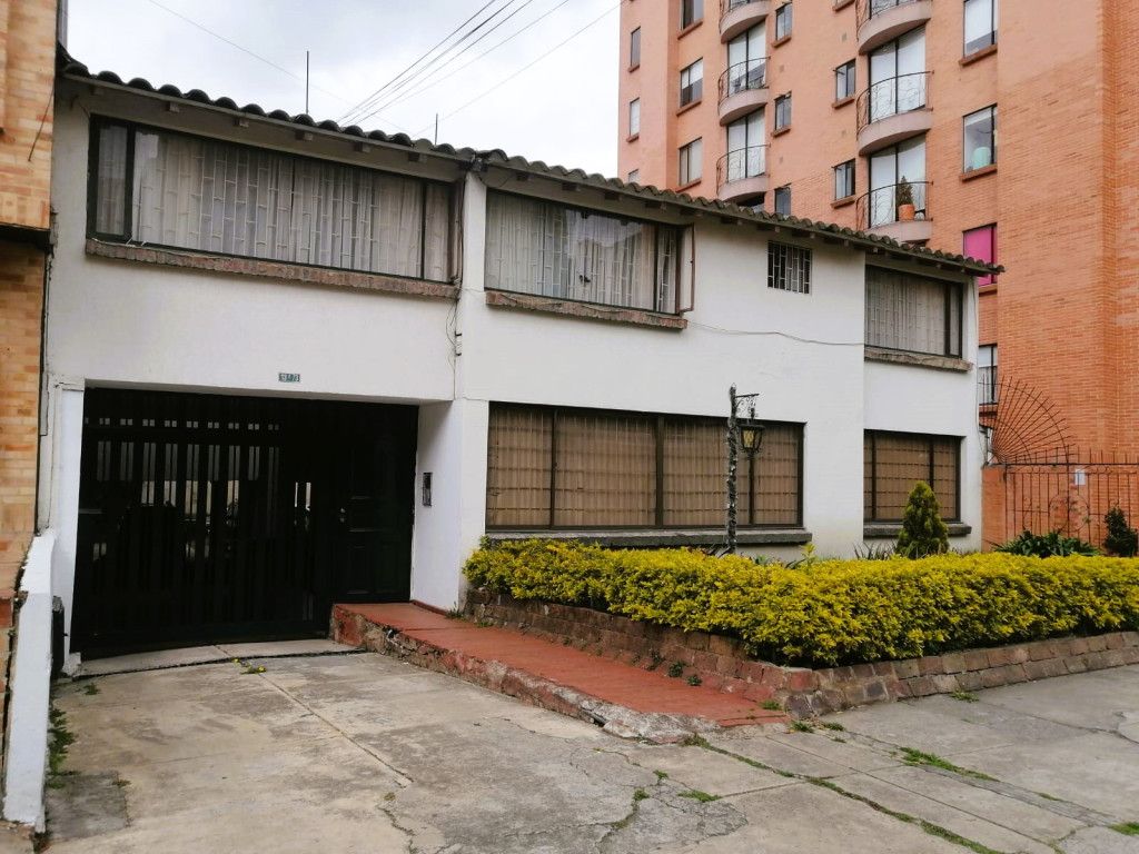 Apartamento en venta Cundinamarca Bogotá Acacias Usaquen 96 m2 Habitaciones 3 Baños 3 Garajes 1 Precio $420000000