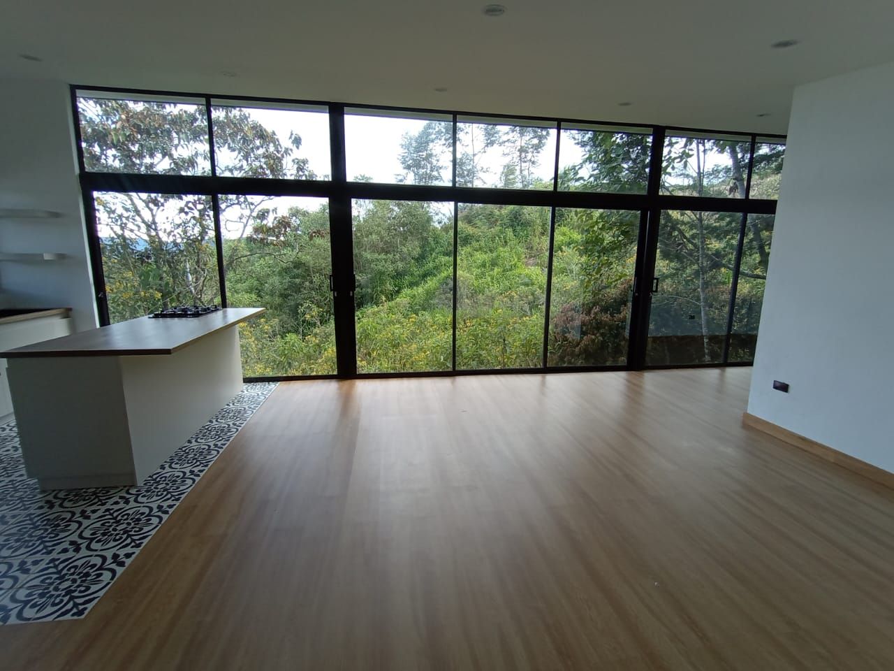 Casa en arriendo Antioquia Rionegro Rionegro 65 m2 Habitaciones 1 Baños 2 Garajes 2 Precio $3700000