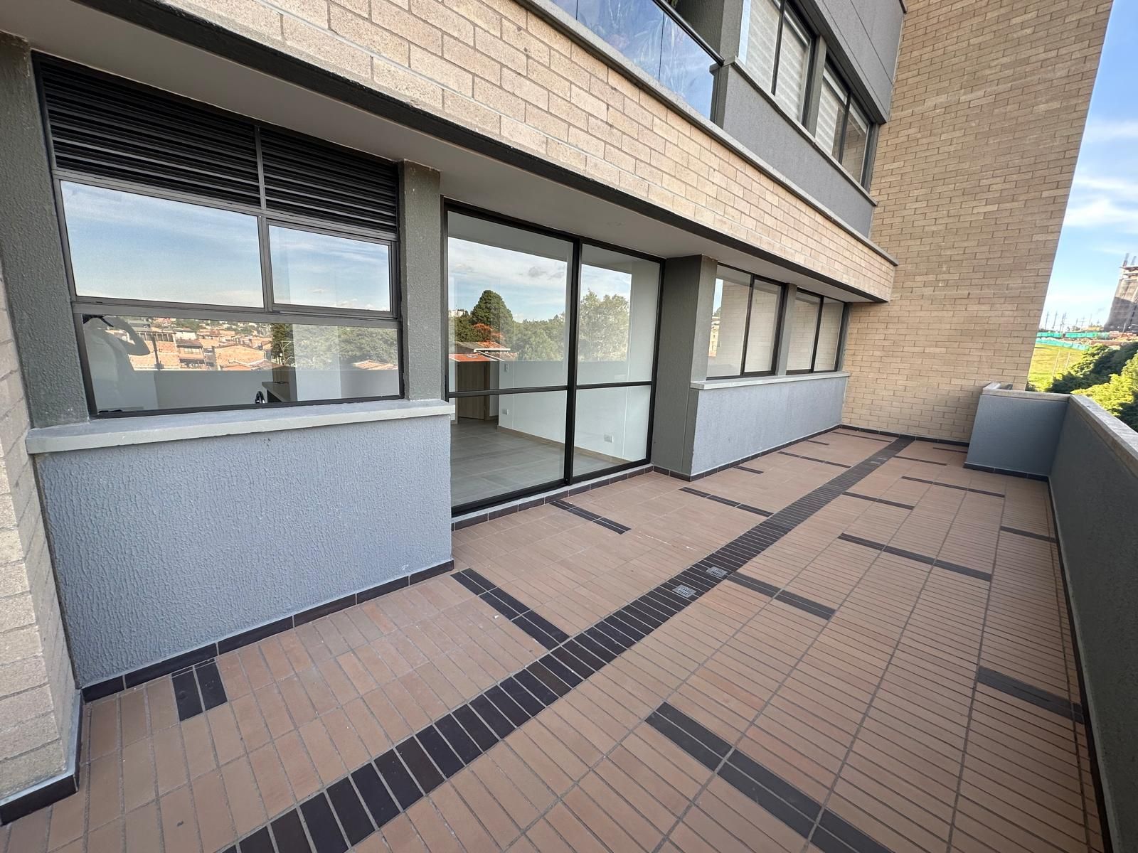 Apartamento en arriendo Antioquia Rionegro El Porvenir 76 m2 Habitaciones 2 Baños 2 Garajes 1 Precio $3200000