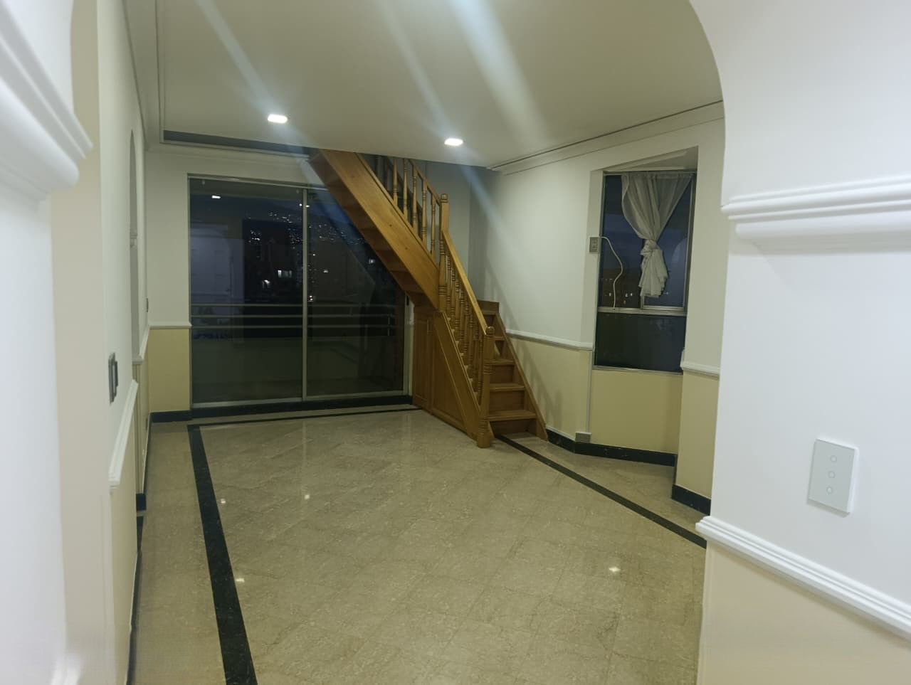 Apartamento en arriendo Antioquia Medellín La Castellana 100 m2 Habitaciones 4 Baños 3 Garajes 1 Precio $3600000