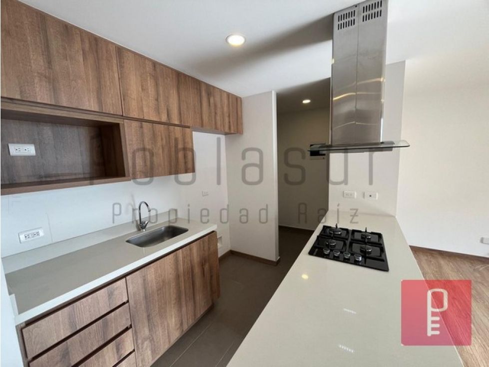 Apartamento en arriendo Antioquia Envigado Trianon 70 m2 Habitaciones 2 Baños 2 Garajes 1 Precio $3650000