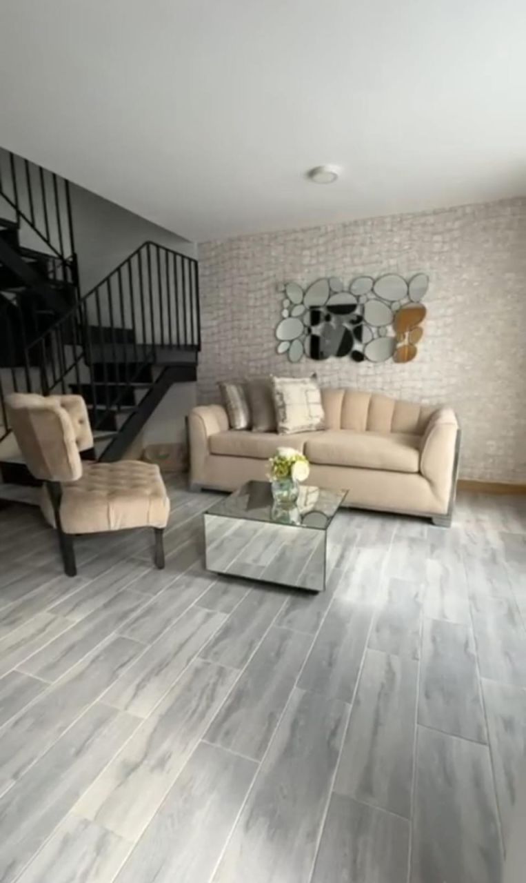 Casa en venta Antioquia Medellín El Rincon 120 m2 Habitaciones 3 Baños 4 Garajes 1 Precio $640000000