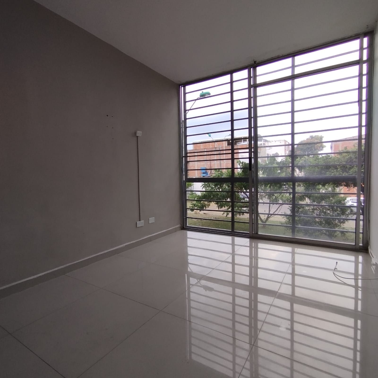 Apartaestudio en arriendo Valle Del Cauca Cali Ciudad Real 38 m2 Habitaciones 1 Baños 1 Garajes 1 Precio $1000000