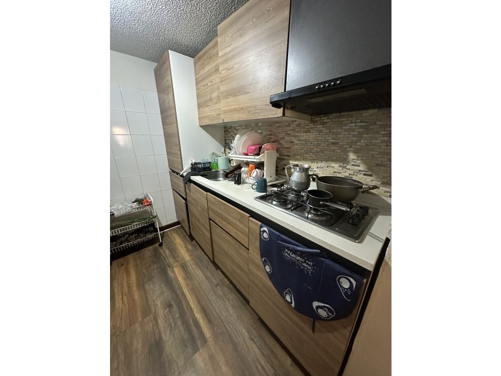 Apartamento en venta Cundinamarca Bogotá Hayuelos 82 m2 Habitaciones 3 Baños 2 Garajes 2 Precio $490000000
