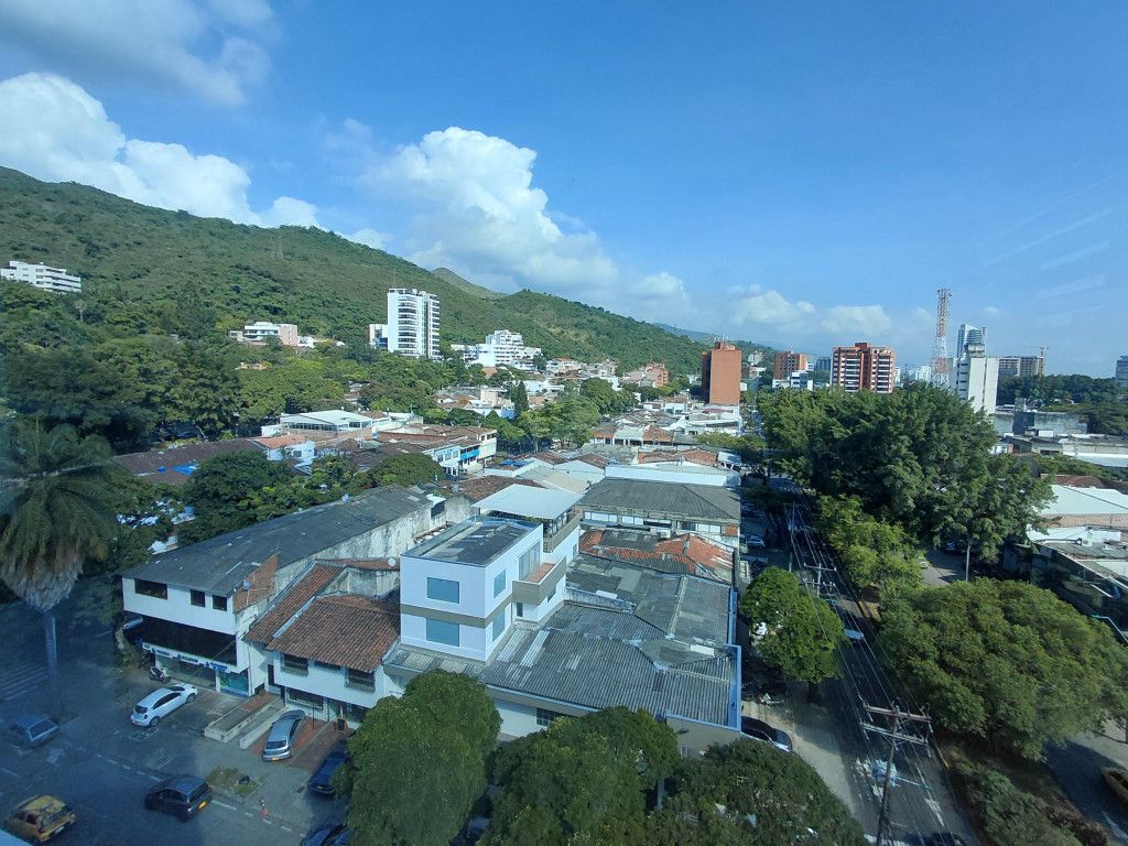 Oficina en venta Valle Del Cauca Cali Santa Mónica 52 m2 Habitaciones 0 Baños 2 Garajes 1 Precio $300000000