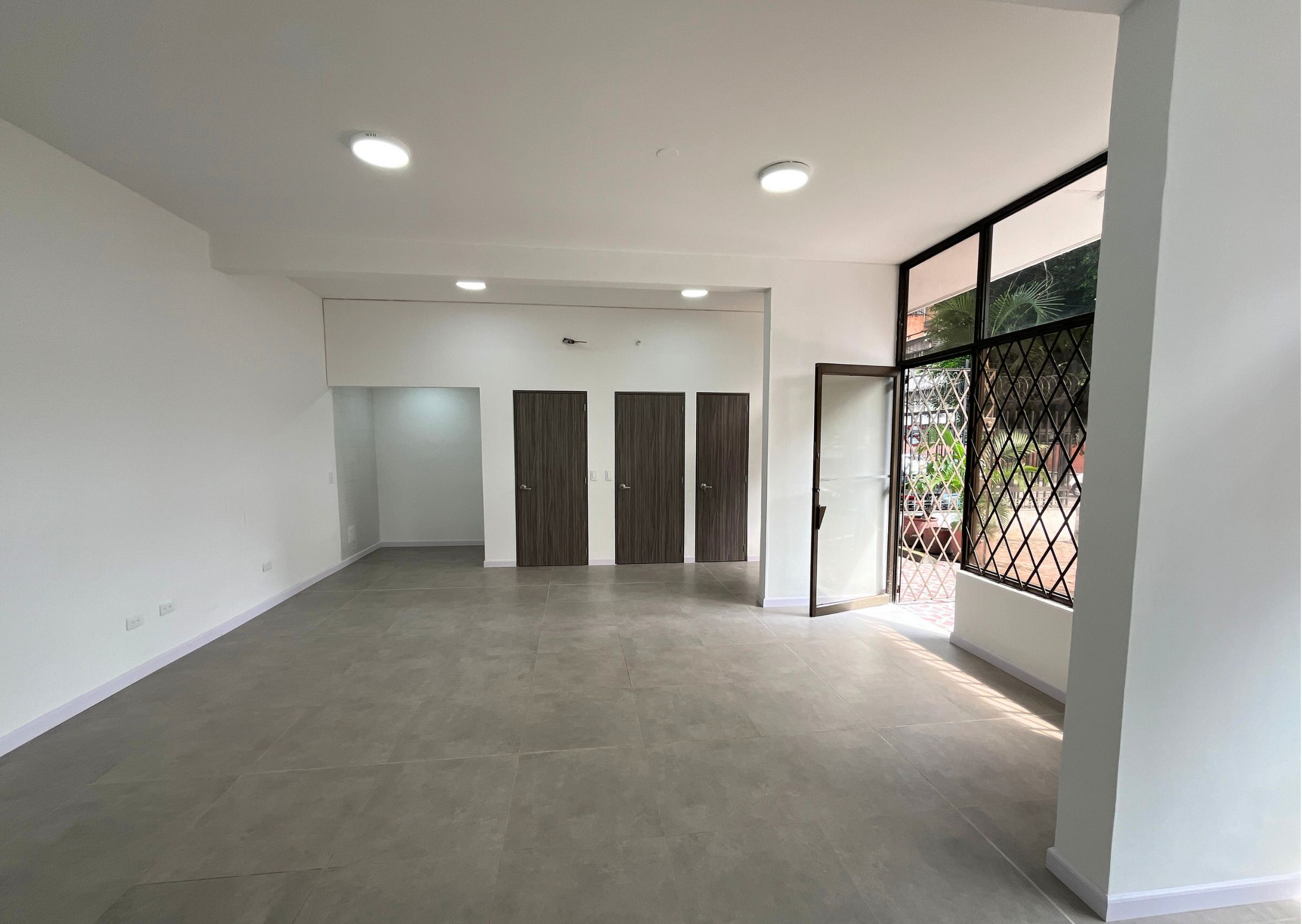 Local en arriendo Valle Del Cauca Cali Cali 45 m2 Habitaciones 0 Baños 0 Garajes 0 Precio $1910000