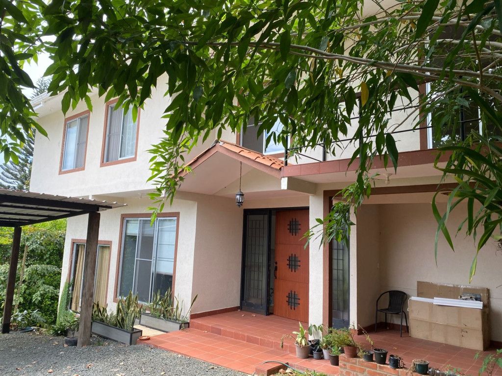 Casa Campestre en venta Valle Del Cauca Jamundí Libertadores 295 m2 Habitaciones 3 Baños 4 Garajes 2 Precio $750000000