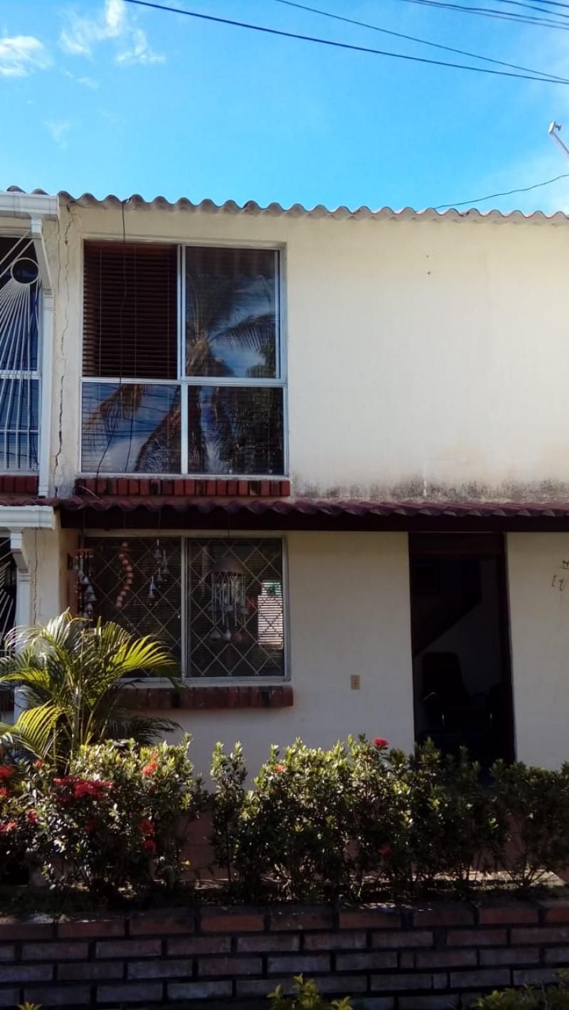 Casa en venta Cundinamarca Girardot Ub Brisas De Girardot Et Vi 198 m2 Habitaciones 3 Baños 2 Garajes 1 Precio $375000000