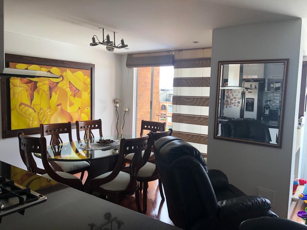 Apartamento en venta Cundinamarca Bogotá Santa Barbara Central 133 m2 Habitaciones 2 Baños 4 Garajes 4 Precio $1300000000