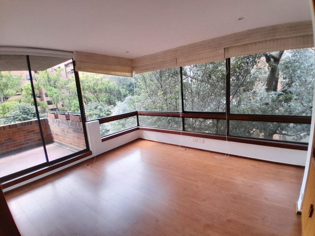 Apartamento en arriendo Cundinamarca Bogotá Otros 200 m2 Habitaciones 2 Baños 3 Garajes 2 Precio $11143402