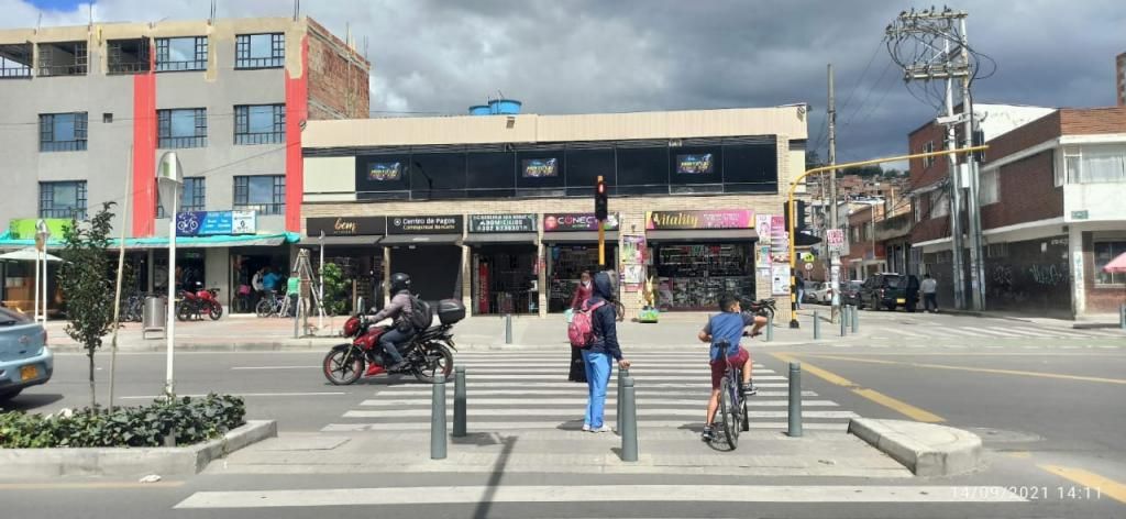 Local en venta Cundinamarca Bogotá Palma Aldea 310 m2 Habitaciones 0 Baños 0 Garajes 0 Precio $2000000000