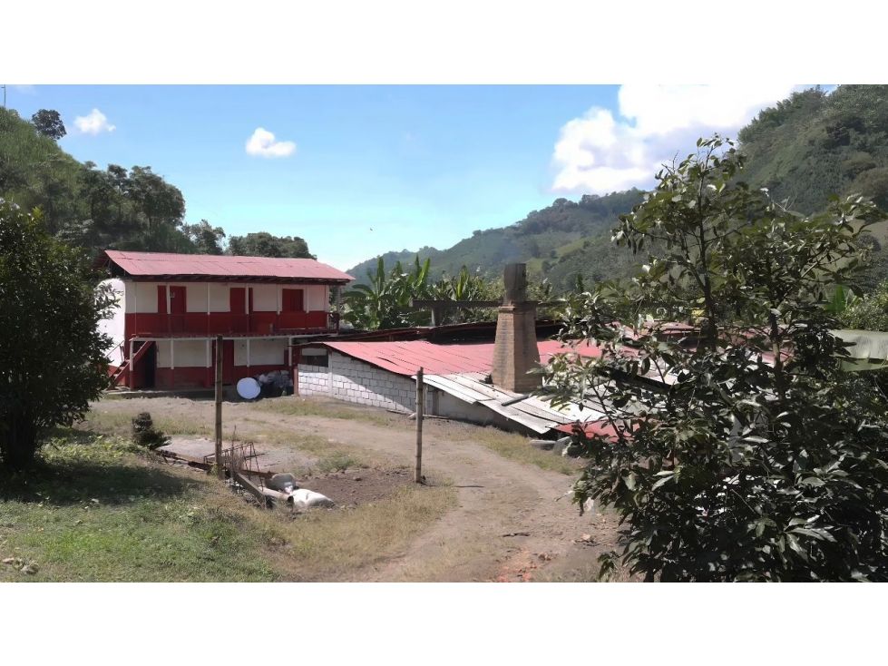 Finca en venta Caldas Neira Neira 448000 m2 Habitaciones 0 Baños 0 Garajes 0 Precio $2000000000