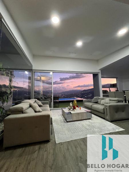 Casa en venta Antioquia Bello La Navarra 3000 m2 Habitaciones 3 Baños 3 Garajes 0 Precio $1850000000