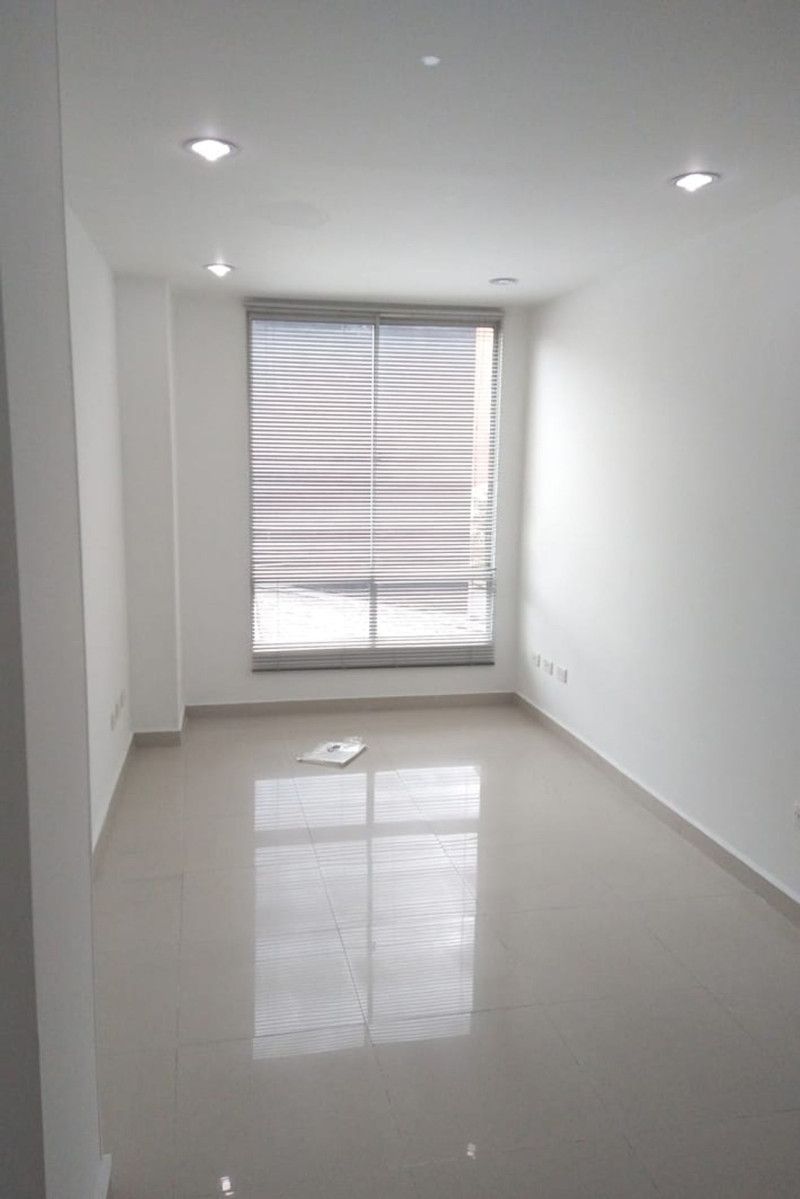 Oficina en venta Cundinamarca Bogotá Puente Largo 14 m2 Habitaciones 0 Baños 0 Garajes 0 Precio $115000000