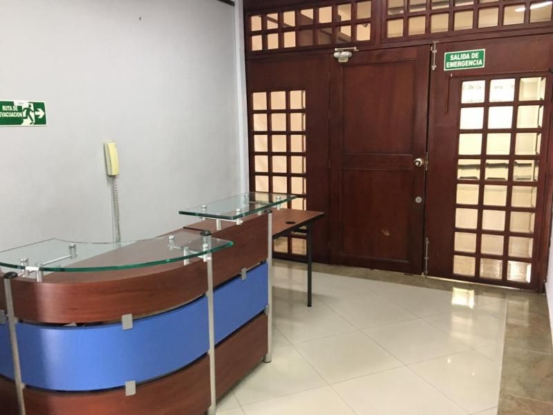 Oficina en arriendo Cundinamarca Bogotá La Veracruz 300 m2 Habitaciones 0 Baños 0 Garajes 0 Precio $17000000