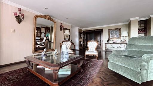 Apartamento en venta Cundinamarca Bogotá Chico 240 m2 Habitaciones 3 Baños 2 Garajes 4 Precio $1999000000