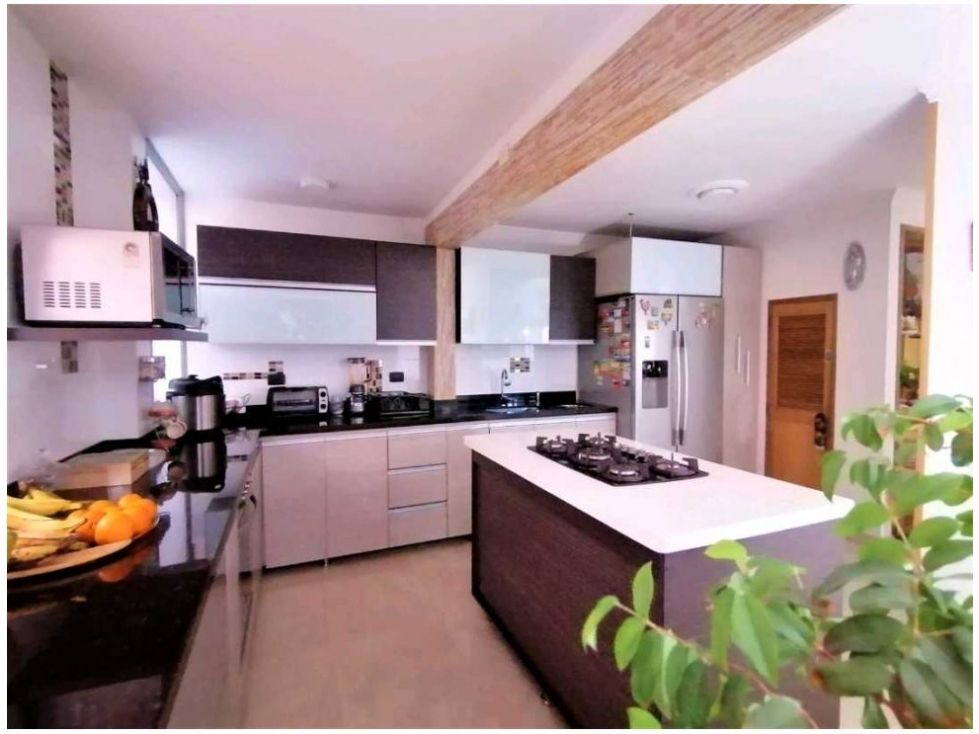 Casa en venta Antioquia La Estrella Suramérica 220 m2 Habitaciones 5 Baños 3 Garajes 2 Precio $850000000