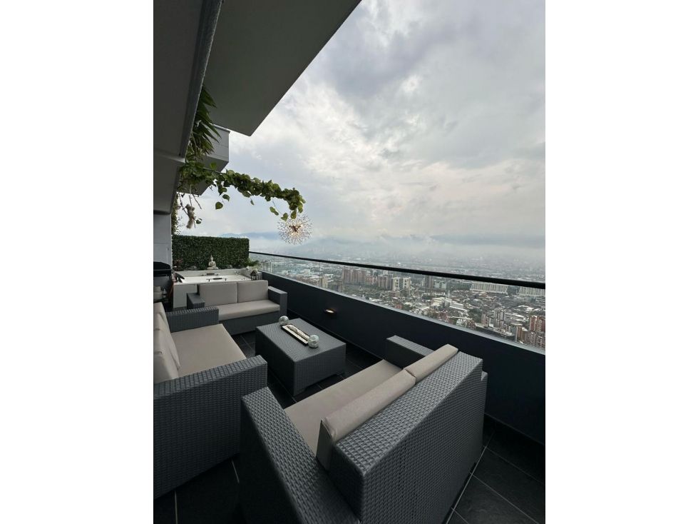 Apartamento en venta Antioquia Medellín Asomadera No2 135 m2 Habitaciones 3 Baños 3 Garajes 2 Precio $1520000000