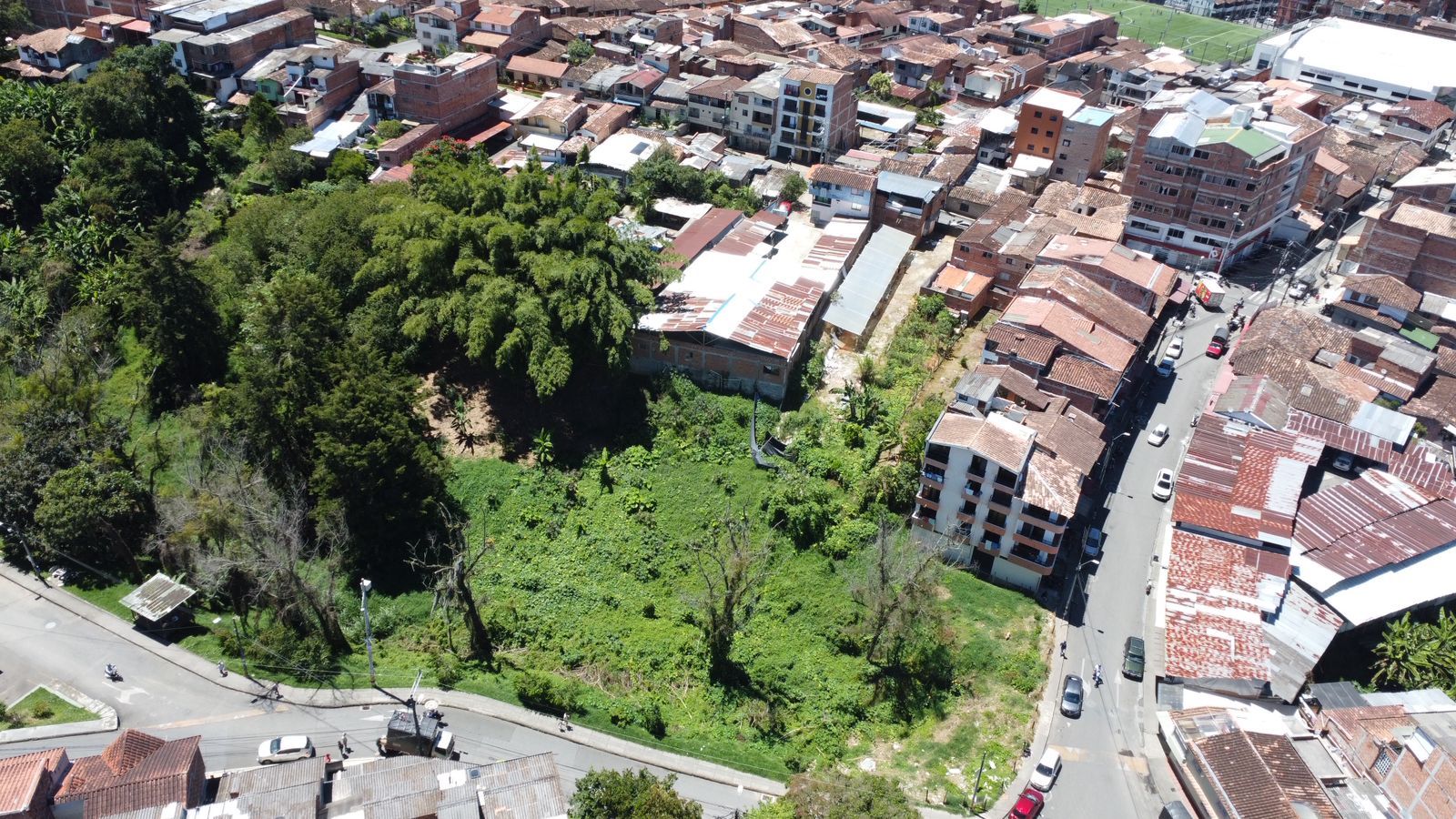 Lote en arriendo o venta Antioquia Rionegro El Porvenir 2386 m2 Habitaciones 0 Baños 0 Garajes 0 Precio venta $2500000000 Precio arriendo $3000000