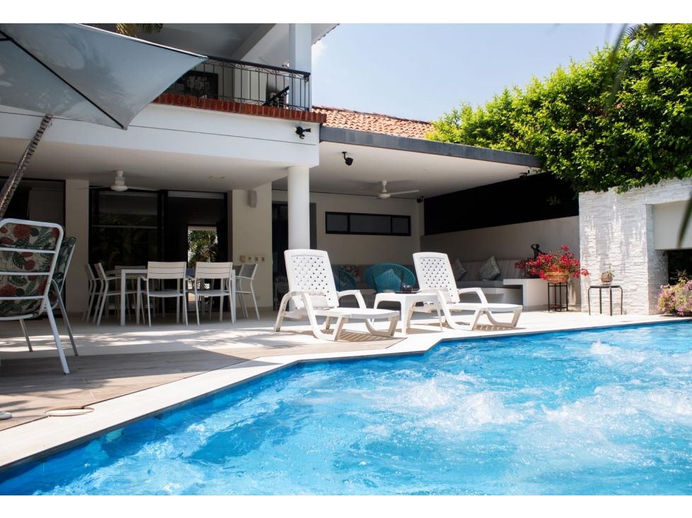 Casa en venta Cundinamarca Girardot Kennedy 324 m2 Habitaciones 5 Baños 6 Garajes 3 Precio $1500000000