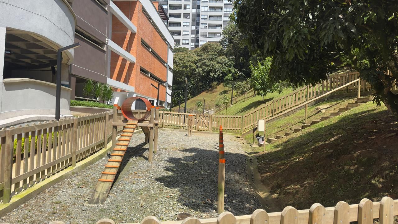 Apartamento en venta Antioquia Envigado Envigado 80 m2 Habitaciones 3 Baños 2 Garajes 1 Precio $660000000