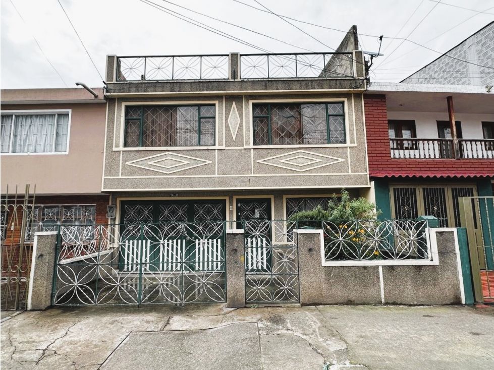 Casa en venta Cundinamarca Bogotá La Chucua 189 m2 Habitaciones 7 Baños 4 Garajes 1 Precio $660000000