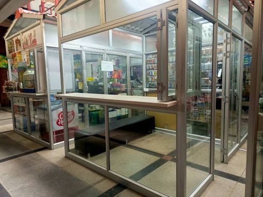 Local en arriendo Antioquia Medellín La Candelaria 4 m2 Habitaciones 0 Baños 0 Garajes 0 Precio $1500000