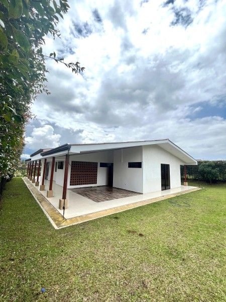 Finca en venta Cauca Popayán Popayán 220 m2 Habitaciones 4 Baños 4 Garajes 1 Precio $750000000