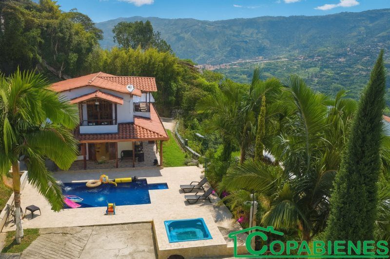 Finca en arriendo Antioquia Girardota Centro 1000 m2 Habitaciones 5 Baños 4 Garajes 0 Precio $5700000