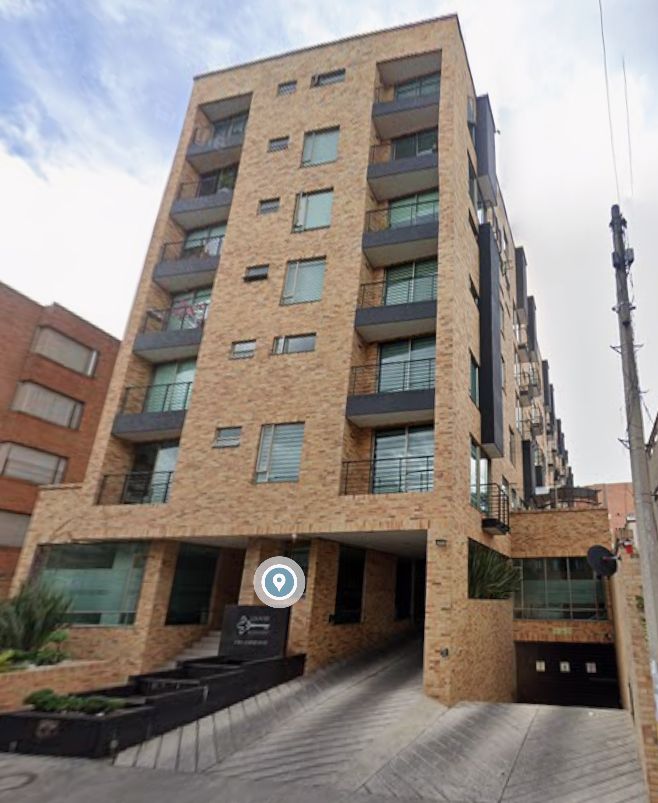 Parqueadero en arriendo Cundinamarca Bogotá Cedritos 20 m2 Habitaciones 0 Baños 0 Garajes 3 Precio $180000