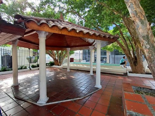 Casa en venta Bolívar Cartagena Pie De La Popa 140 m2 Habitaciones 4 Baños 4 Garajes 1 Precio $750000000