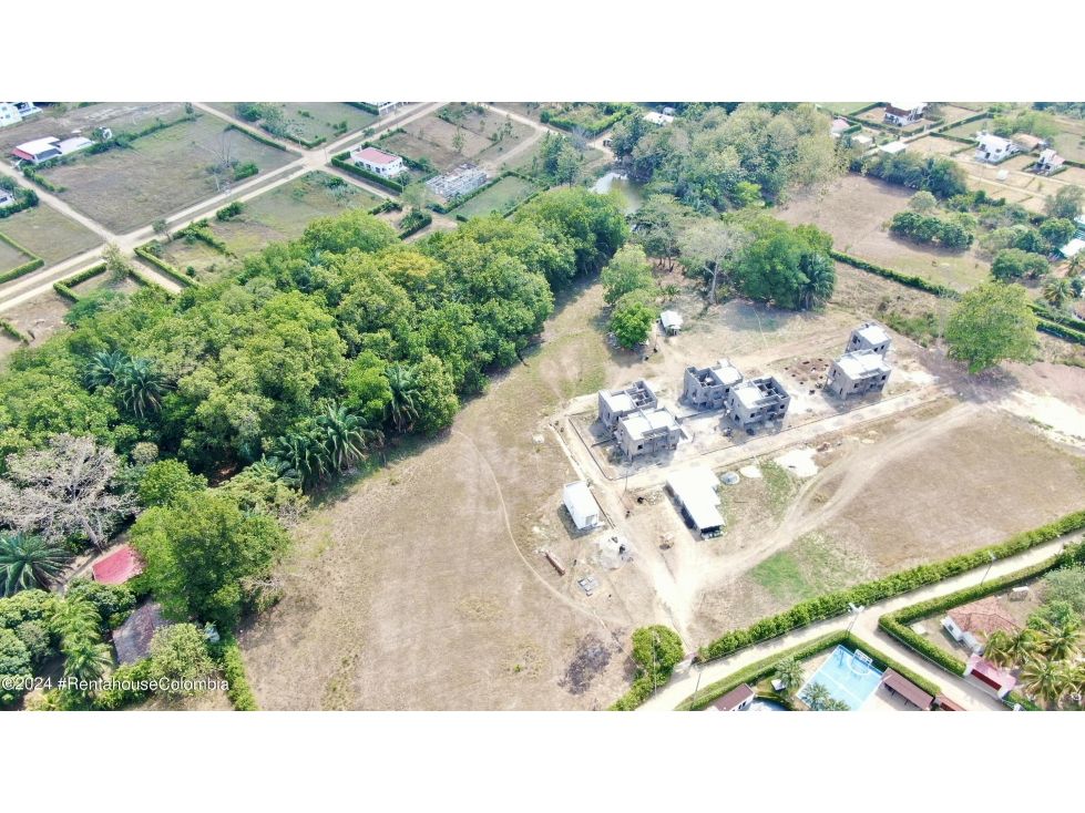 Casa en venta Tolima Carmen De Apicalá Carmen De Apicalá 93 m2 Habitaciones 3 Baños 3 Garajes 2 Precio $348090420