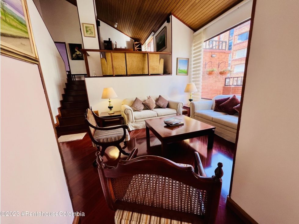 Apartamento en venta Cundinamarca Bogotá Bellavista 195 m2 Habitaciones 4 Baños 4 Garajes 2 Precio $1375000000
