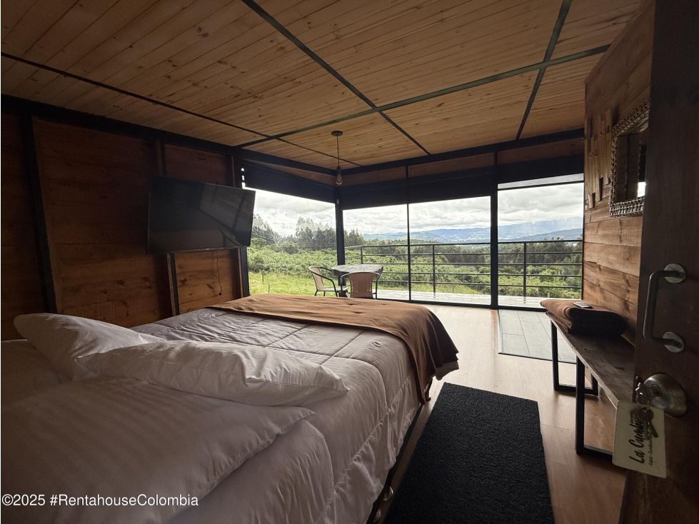 Casa en venta Cundinamarca Cajicá Cajica 300 m2 Habitaciones 11 Baños 8 Garajes 8 Precio $3200000000